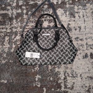 Nice bag new!!!accepting offers.